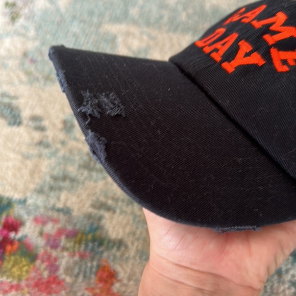 Game Dat Hat - Picture 3 of 3